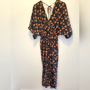 Bucketlist Medium Navy Blue Poppy Floral Midi Dress